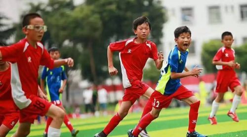女足亚洲杯：中国队夺冠_图片新闻_中国政府网